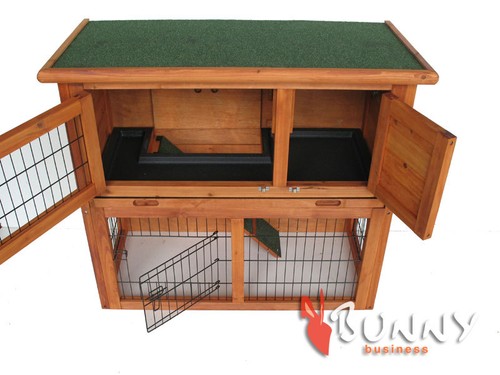 Rabbit guinea pig hutch - /,